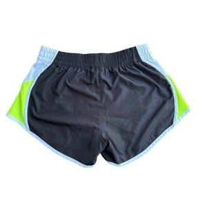 Women's Zone Pro Shorts Size Large